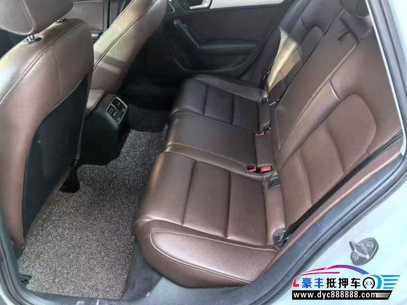 16年奥迪A4L轿车抵押车出售