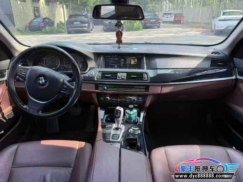 17年宝马5系轿车抵押车出售