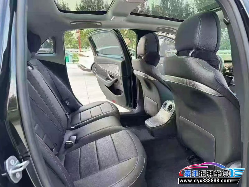 22年奔驰E轿车抵押车出售