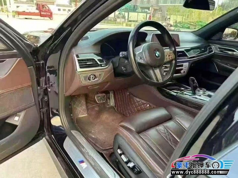 21年宝马7系轿车抵押车出售