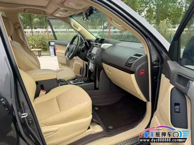 18年丰田普拉多（霸道）轿车抵押车出售