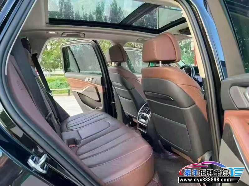 20年宝马X5轿车抵押车出售