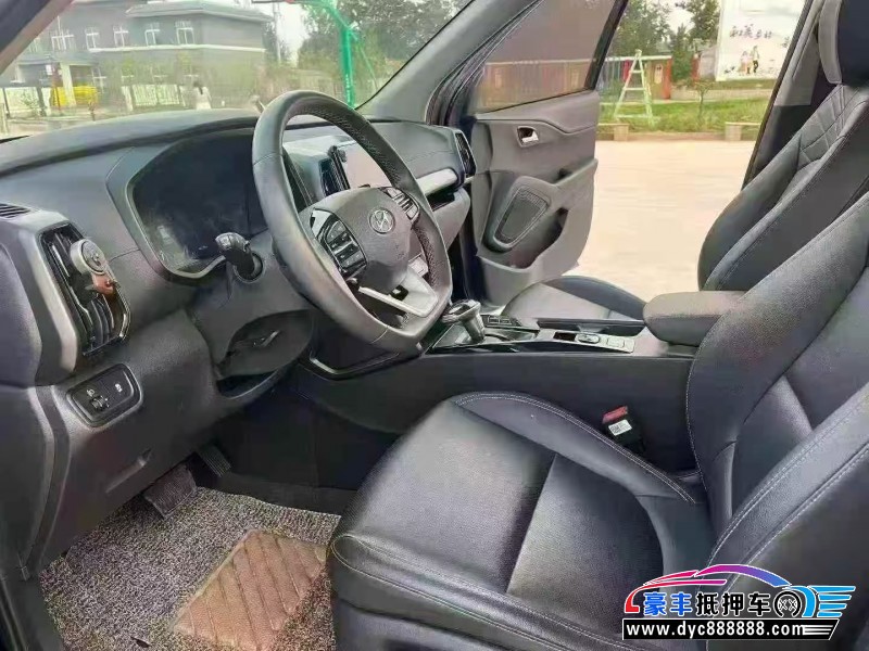 22年现代ix35轿车抵押车出售