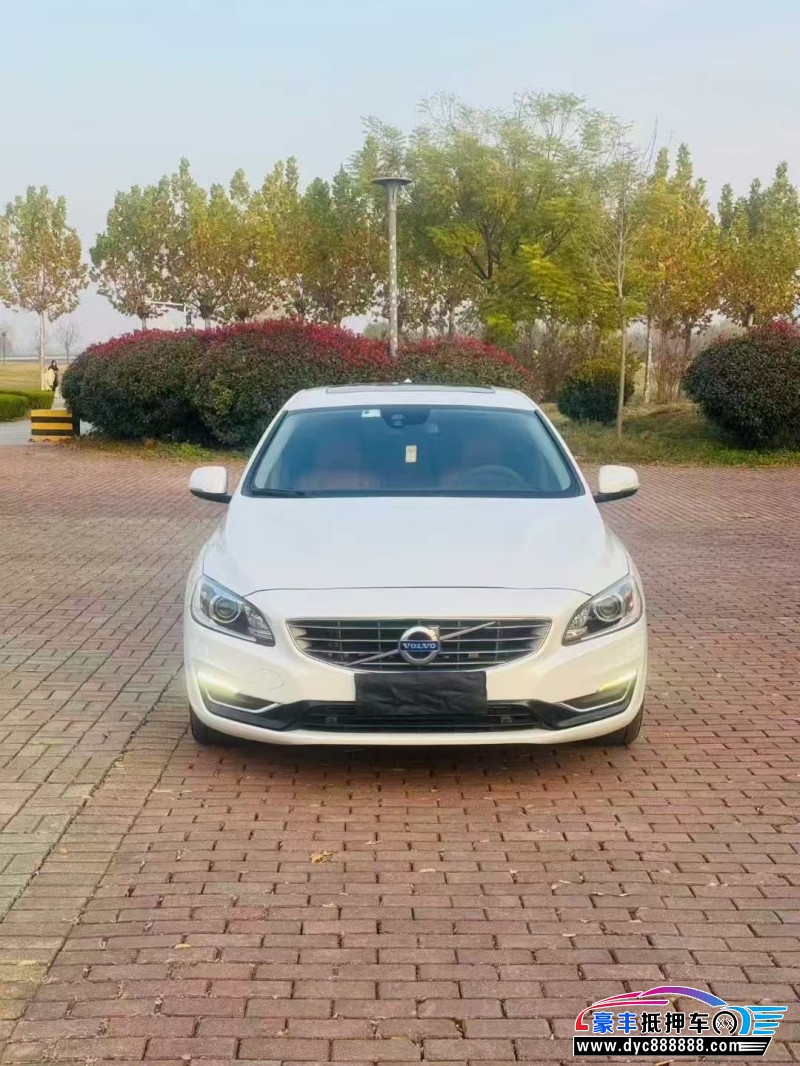 15年沃尔沃S60轿车抵押车出售