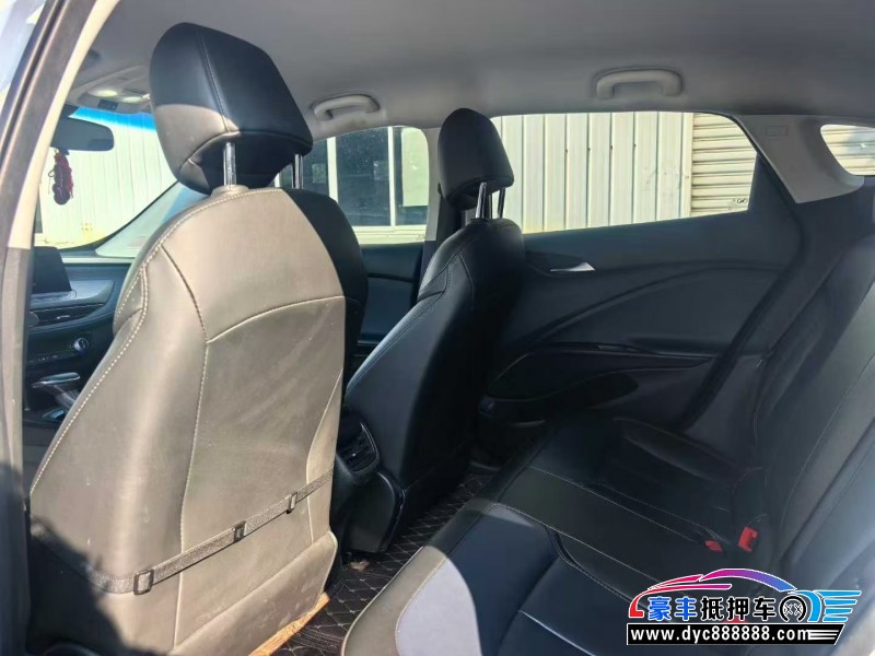 22年别克微蓝轿车抵押车出售