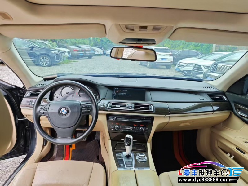 11年宝马7系轿车抵押车出售