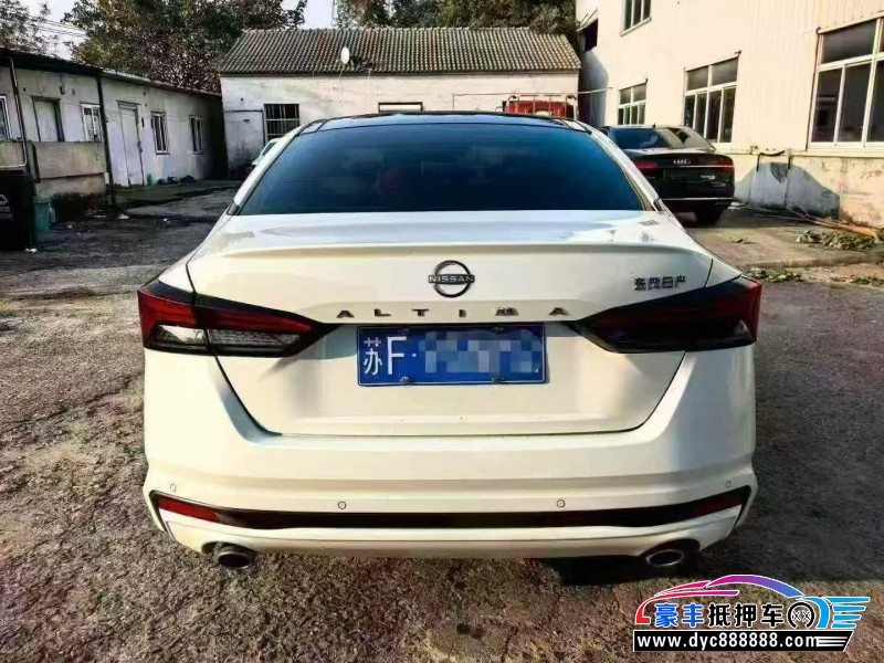 24年日产天籁轿车抵押车出售