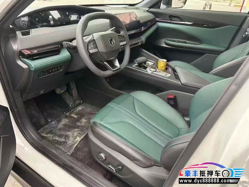 25年长安长安UNI轿车抵押车出售