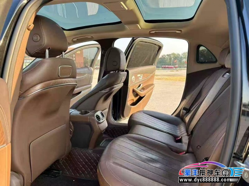 18年奔驰E轿车抵押车出售