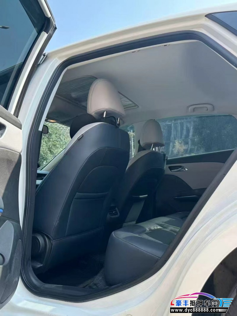 23年雪佛兰科鲁泽轿车抵押车出售