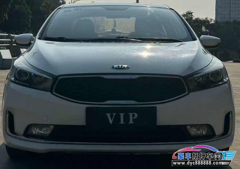 17年起亚K3轿车抵押车出售