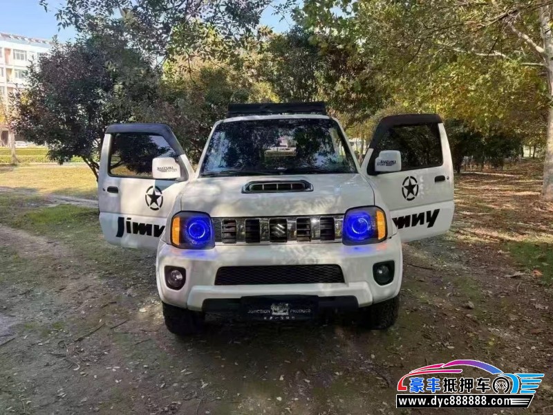 17年铃木吉姆尼轿车抵押车出售