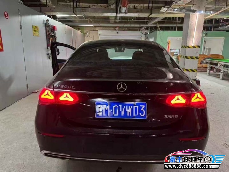 24年奔驰E轿车抵押车出售