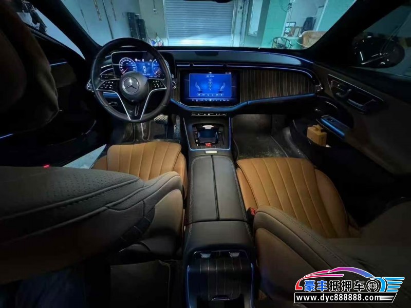 24年奔驰E轿车抵押车出售