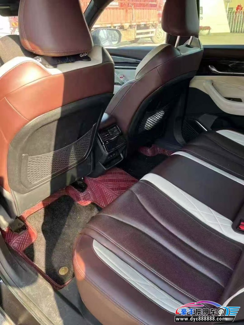 21年吉利吉利星越轿车抵押车出售