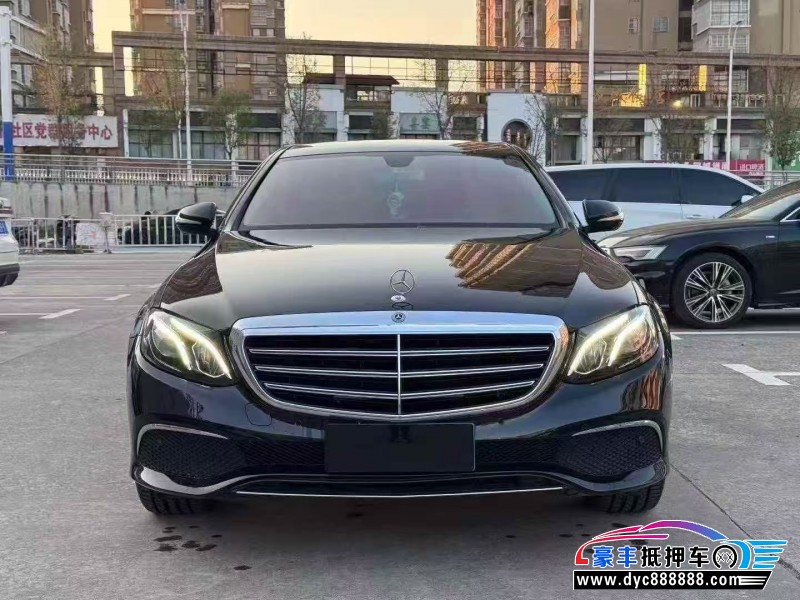20年奔驰E轿车抵押车出售