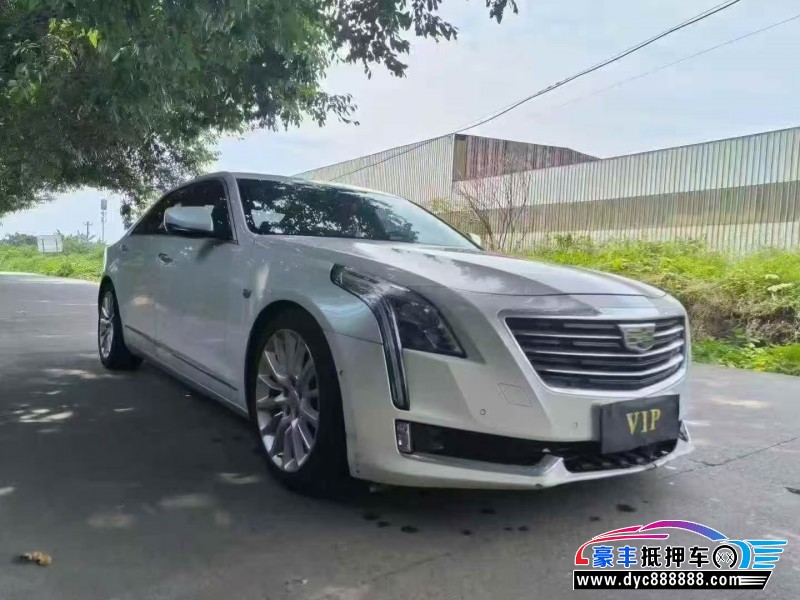 17年凯迪拉克CT6轿车抵押车出售