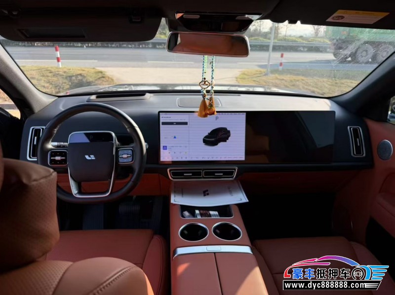 24年理想L9轿车抵押车出售