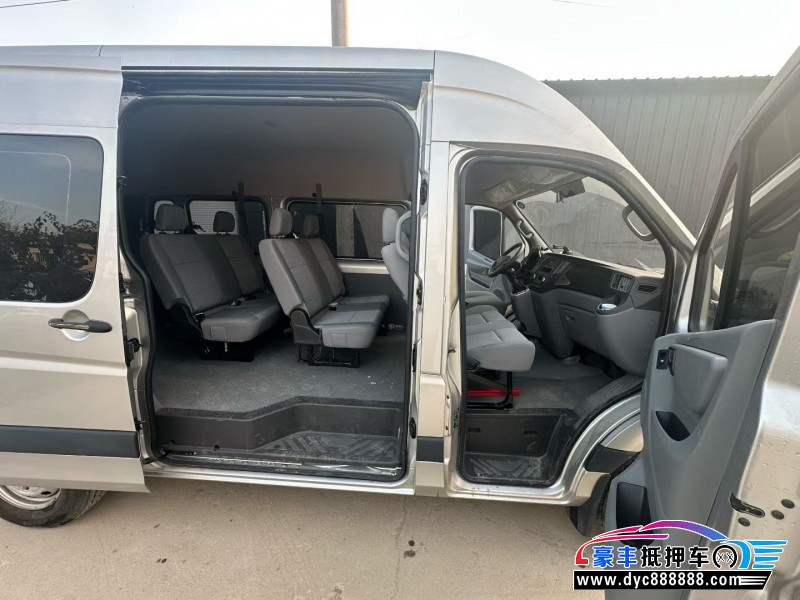 24年福田图雅诺轿车抵押车出售