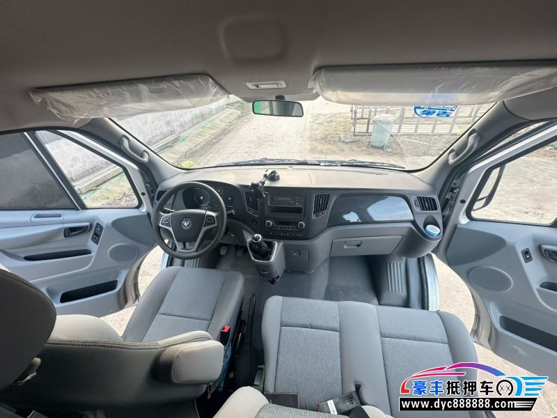 24年福田图雅诺轿车抵押车出售