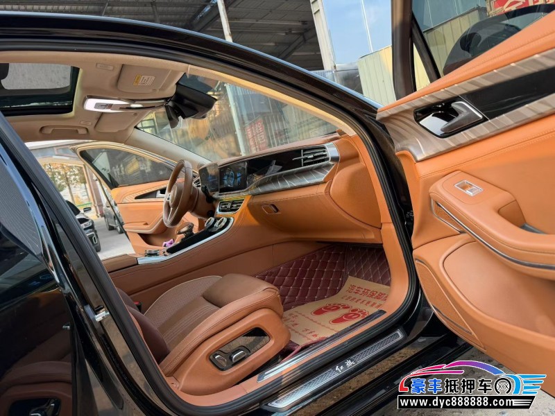 21年红旗H9轿车抵押车出售