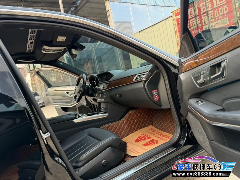 15年奔驰E轿车抵押车出售