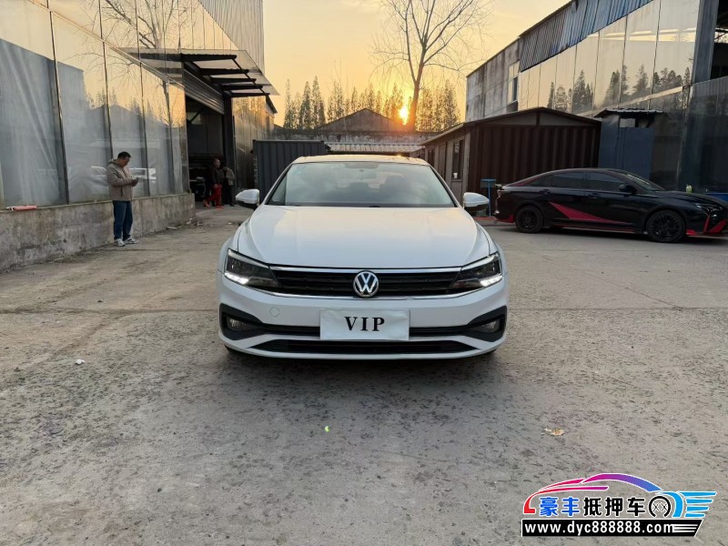 19年大众凌渡轿车抵押车出售