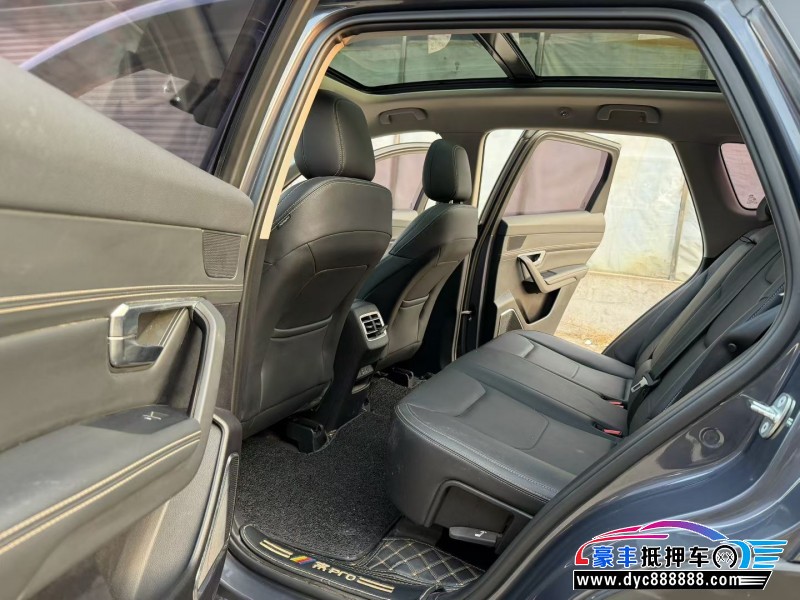 19年比亚迪宋轿车抵押车出售