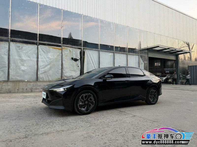 25年丰田BZ3轿车抵押车出售