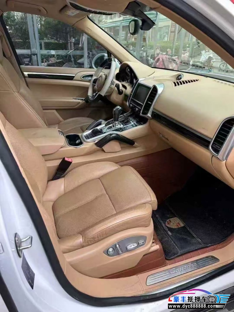 15年保时捷卡宴SUV抵押车出售