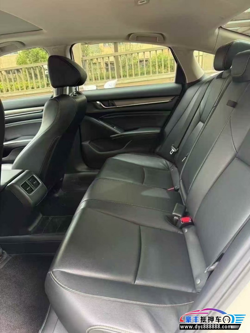 19年本田英诗派轿车抵押车出售