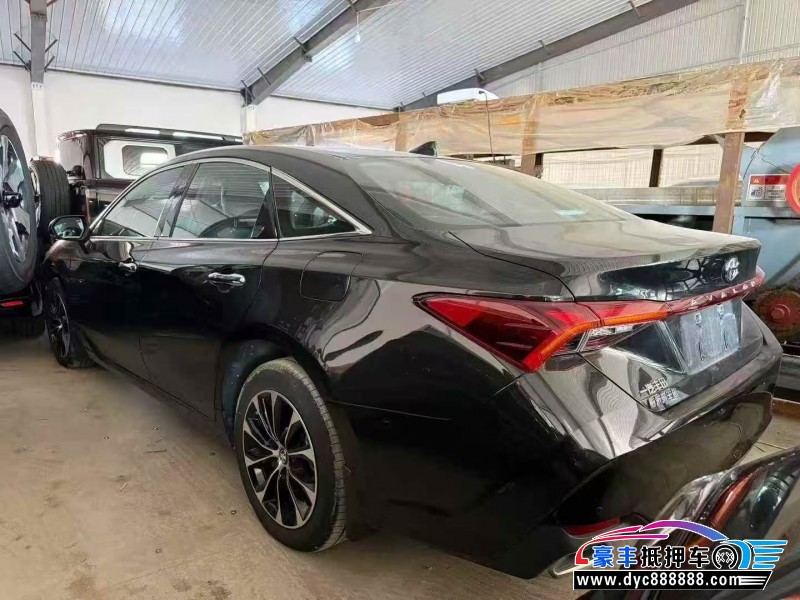 24年丰田亚洲龙轿车抵押车出售