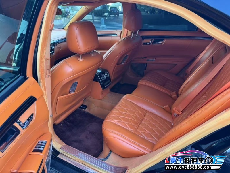 07年奔驰S轿车抵押车出售