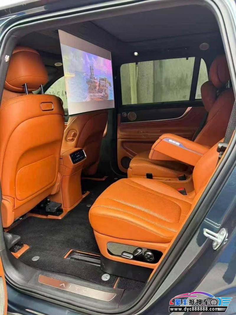 24年华为问界轿车抵押车出售