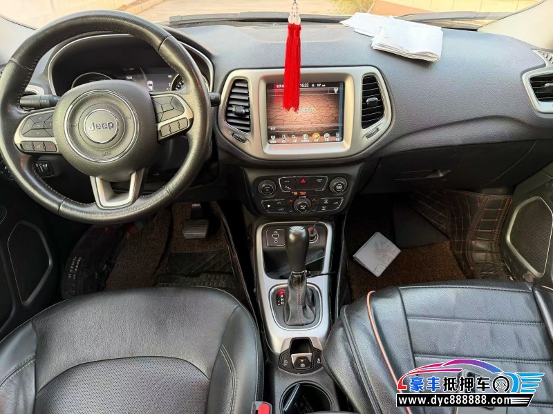 18年Jeep指南者轿车抵押车出售