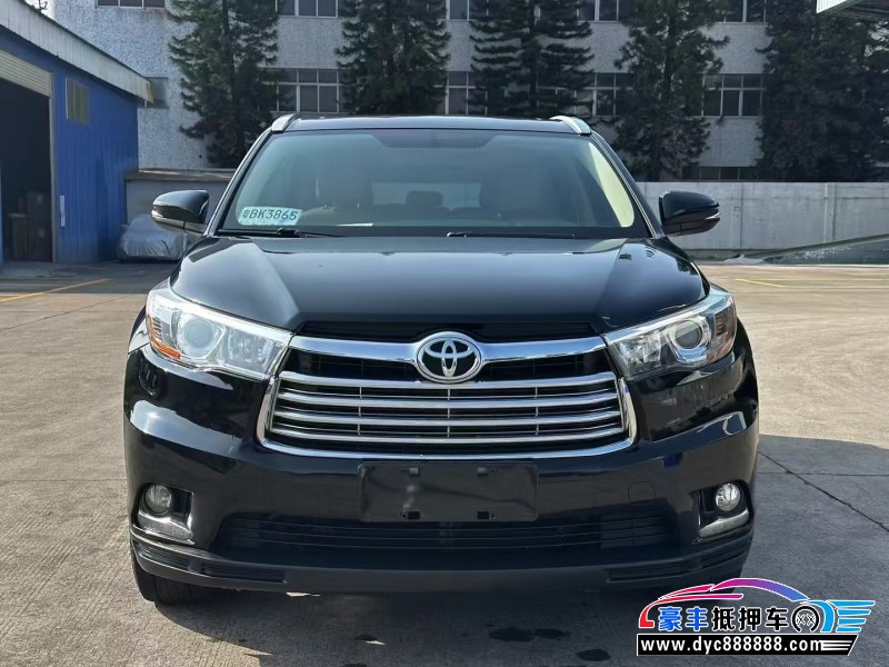 17年丰田汉兰达轿车抵押车出售