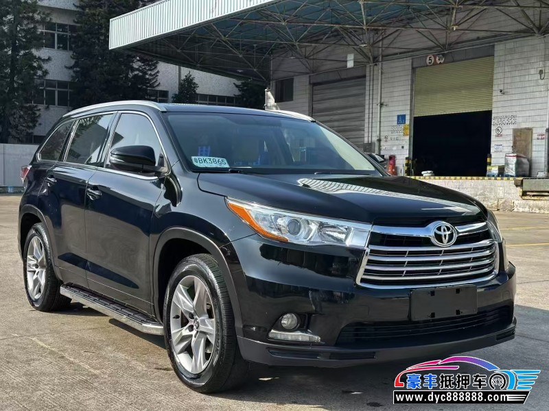 17年丰田汉兰达轿车抵押车出售