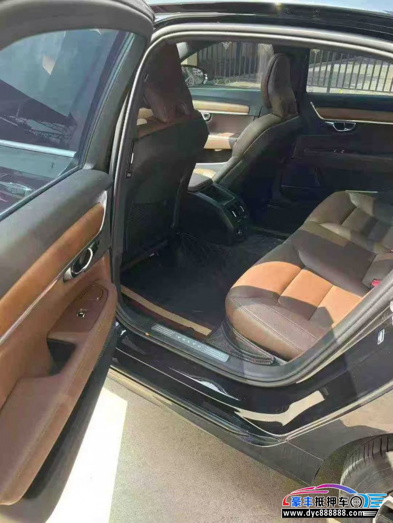 21年沃尔沃S90轿车抵押车出售