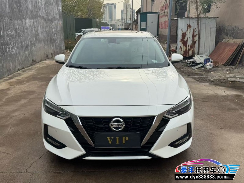 抵押车出售21年日产轩逸轿车