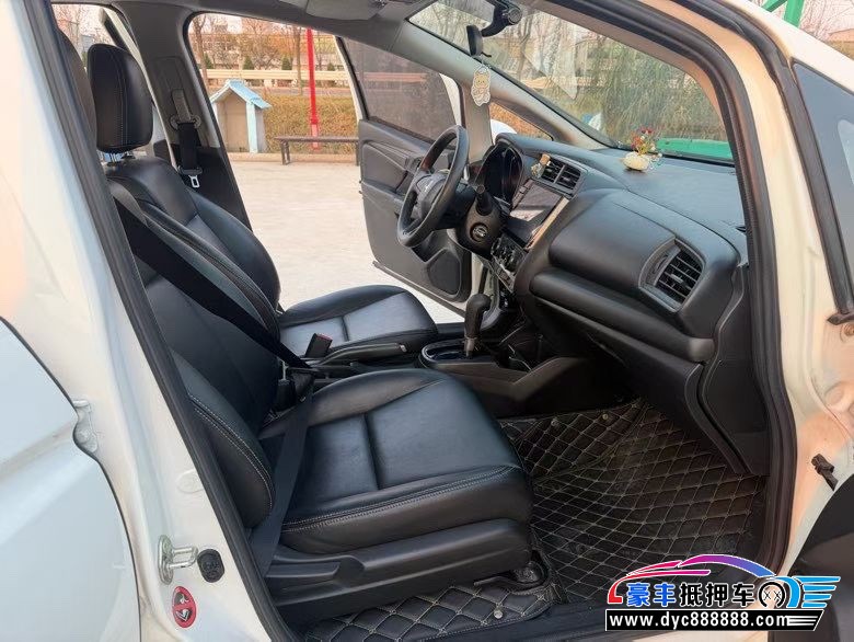 19年本田飞度轿车抵押车出售