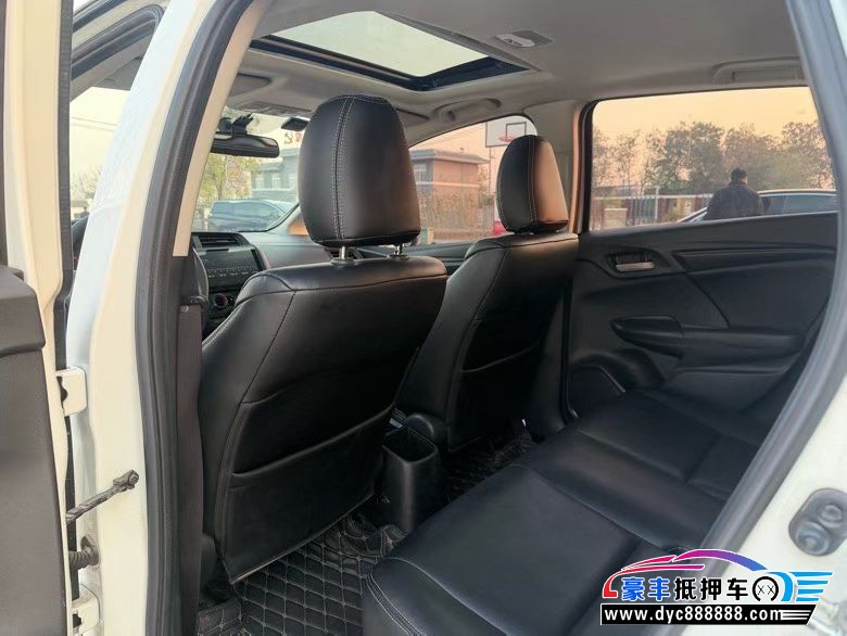 19年本田飞度轿车抵押车出售