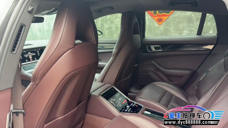 18年保时捷帕纳梅拉轿车抵押车出售