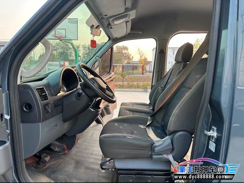 22年东风御风轿车抵押车出售