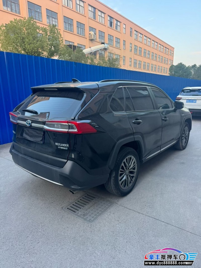 23年丰田威兰达轿车抵押车出售