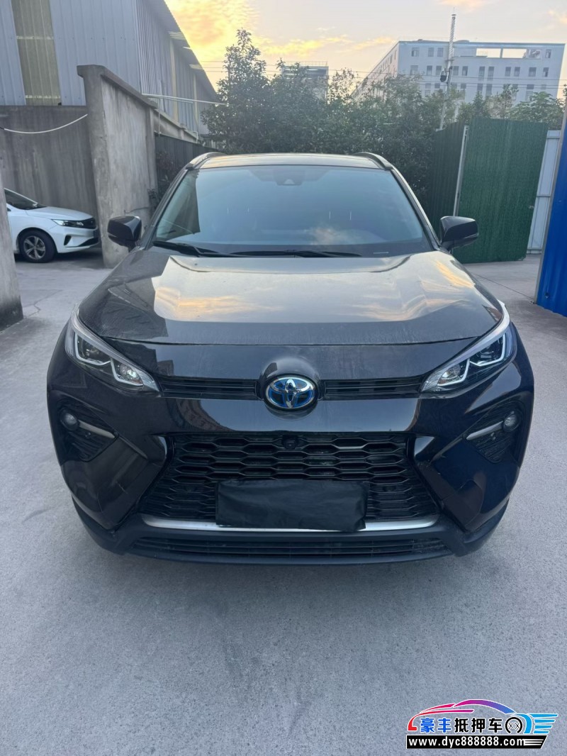 23年丰田威兰达轿车抵押车出售