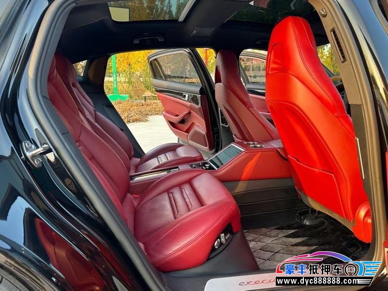 19年保时捷帕纳梅拉轿车抵押车出售