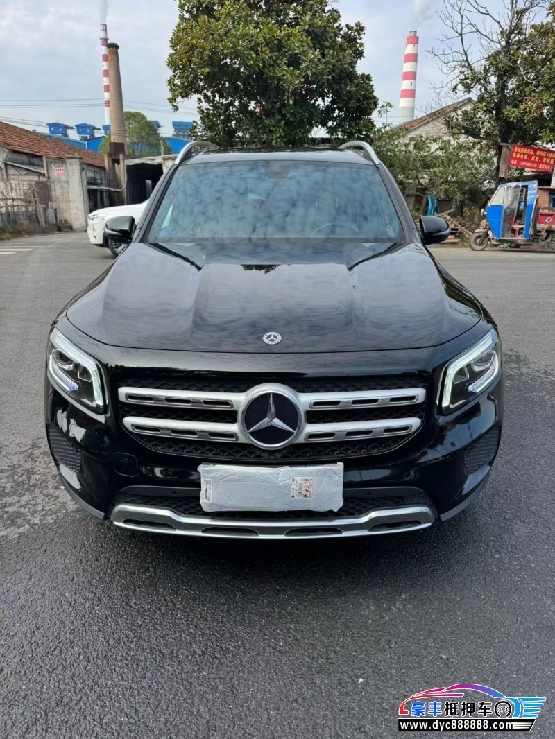抵押车出售22年奔驰GLB轿车