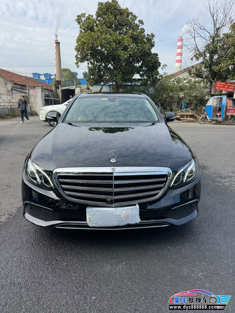 18年奔驰E轿车抵押车出售