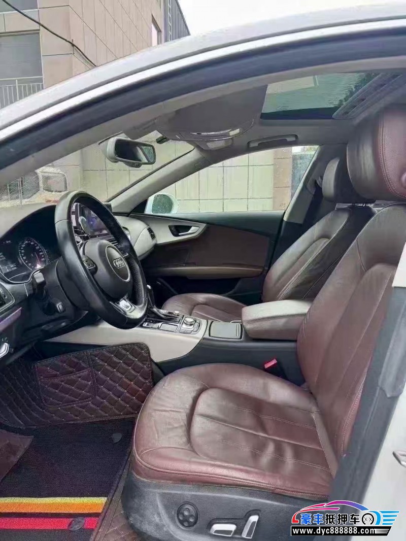 17年奥迪A7轿车抵押车出售