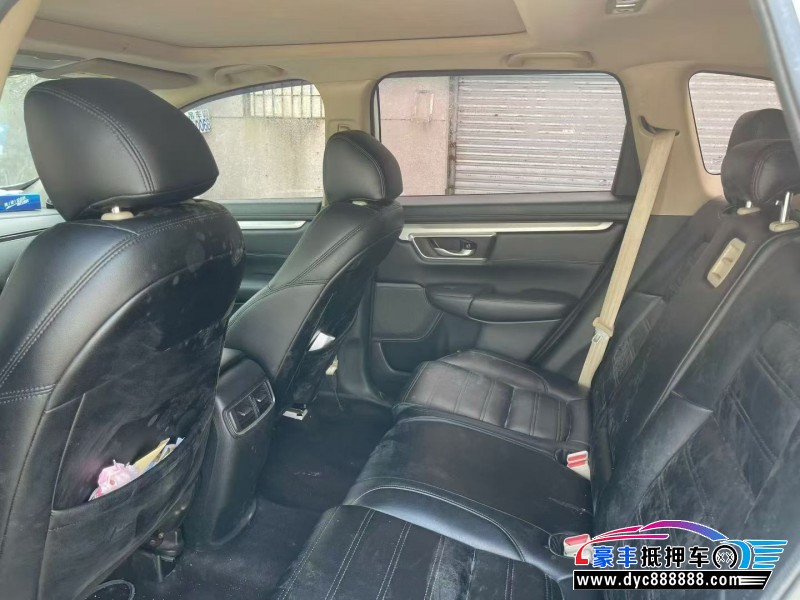 18年本田CR-V轿车抵押车出售